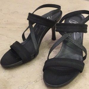 Donald Pliner strap sandals